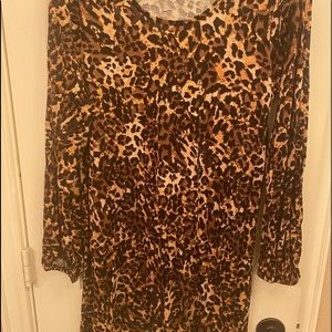 Lascana leopard print short dress with long sleeves with slits size 8/10.